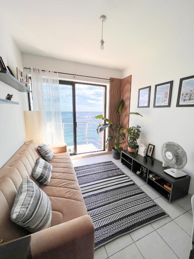 F8 1 Seaview Room, Living And Bathroom Shared , Stjulians Saint Julian's Екстер'єр фото